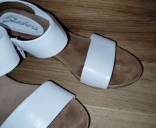 Skechers womens sandals.UK6