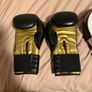 Adidas boxing gloves size 10oz plus Rdx training pads barely used 60 euro Image 2