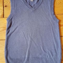 Age 4-5 Sleeveless Jumper
