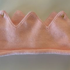 Baby knitted crown headband