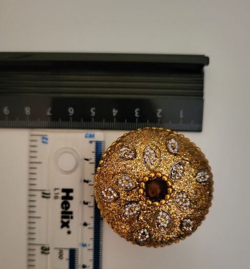 Trinket box