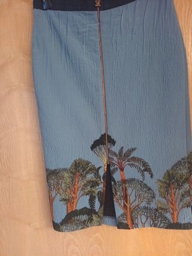 Exquise A-Line Skirt.  S. 14.