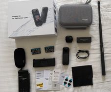 Insta360 X5 - Essentials Bundle (Complete Kit)
