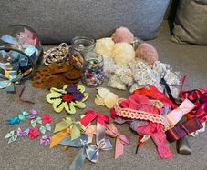 BIG Set of Craft Supplies/Accessoires (Sewing/Crochet/knitting)