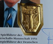 West Germany 1954 Football World Cup winning captain Fritz Walter hand signed Gold gilt medal stamp cover Italia 90