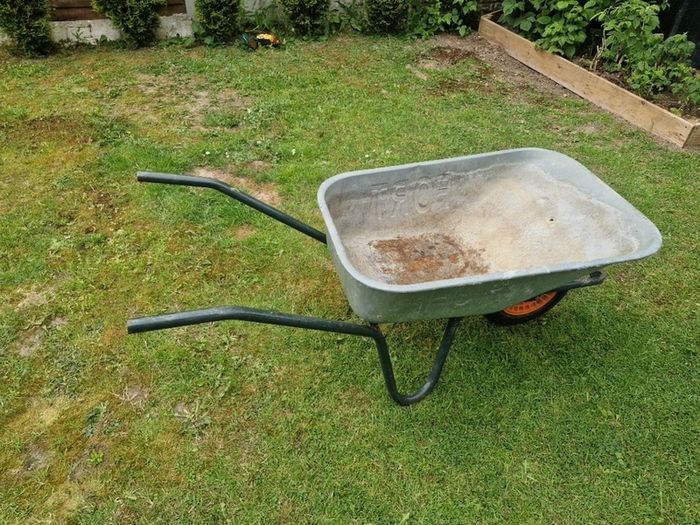 wheelbarrow
