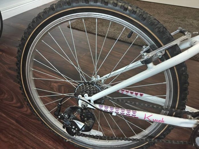 Raleigh Krush 24inch Girls Bike