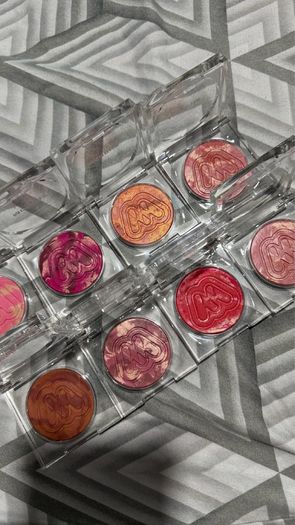 Morphe cloud light blushers