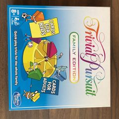 Hasbro Gaming Trivial Pursuit
