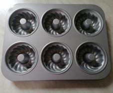 6-Cup Ring Cake Moulds