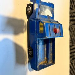Corgi LandRover 109wb