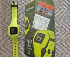 Garmin kids fitness tracker watch