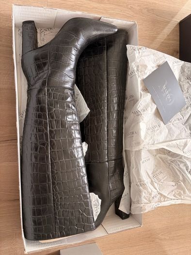 Mantra Official Black Croc Effect Knee High Boots. Size 5 EU38