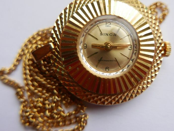 Vintage gold-plated Simca Antimagnetic Pendant Mechanical Watch W/necklace.(works well)