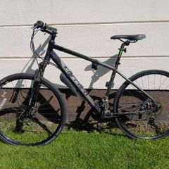 Carrera Crossfire mountain bike L frame