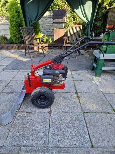 Honda yard/cattle shed scraper