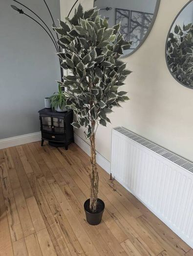 Artificial Plant