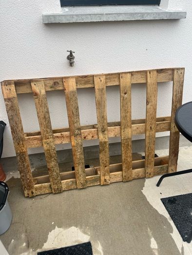 Pallet (Free)