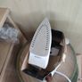 Morphy Richards iron Image 2