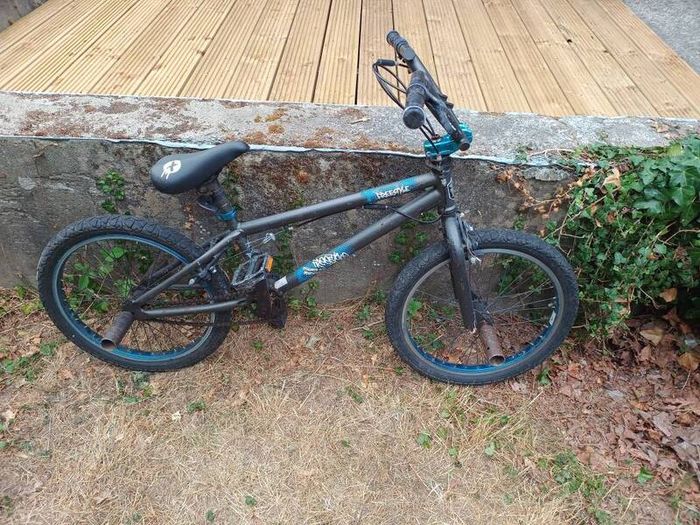 BMX bike