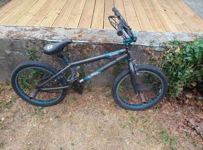 BMX bike