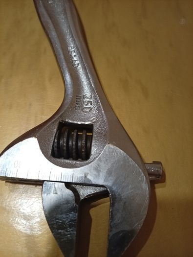 Usag 250mm adjustable wrench