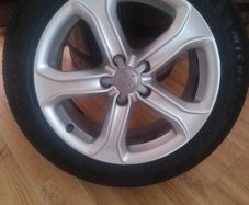 set of four Audi alloys