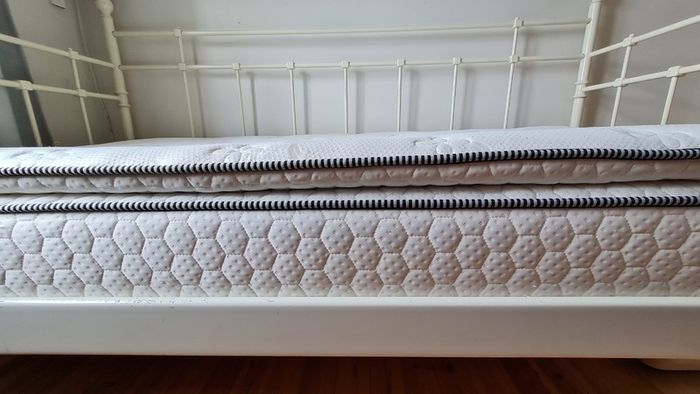 Single bed with mattress