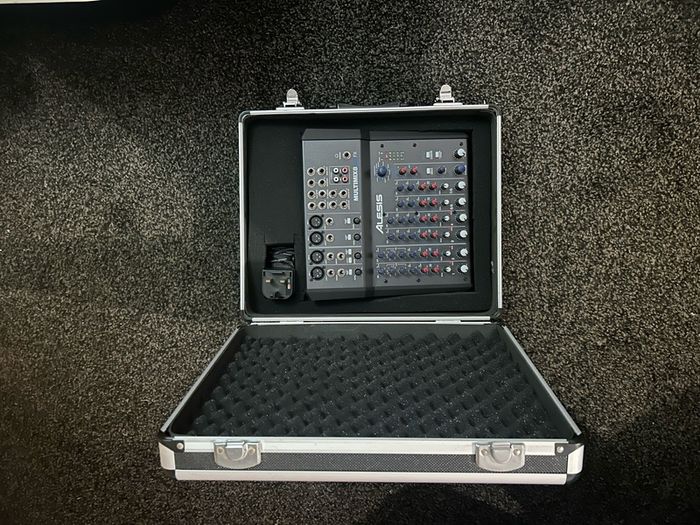 Alesis Multimix 8 USB