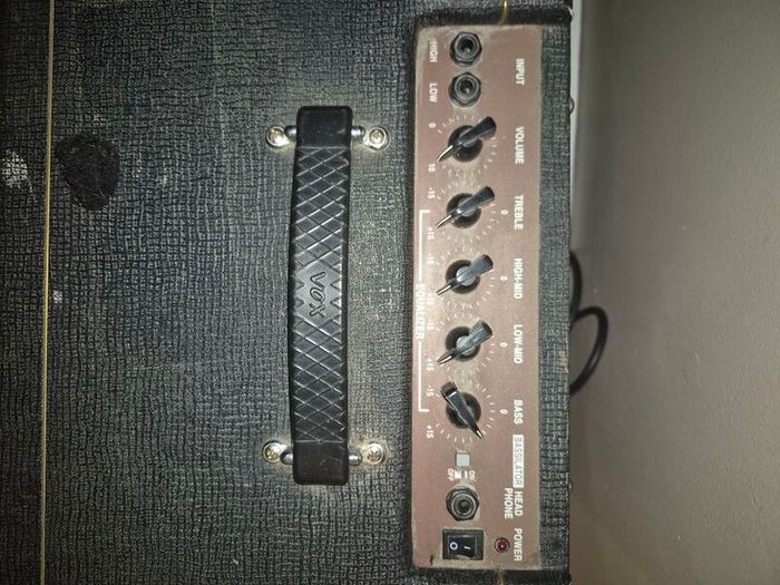 Vox T25 bass amp