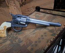 Replica Buffalo Bill Six Shooter
