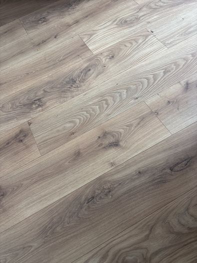 wooden floor - Krono Swiss - colour Castle Oak