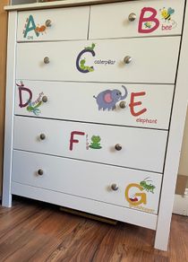 White wood chest of drawers