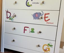 White wood chest of drawers