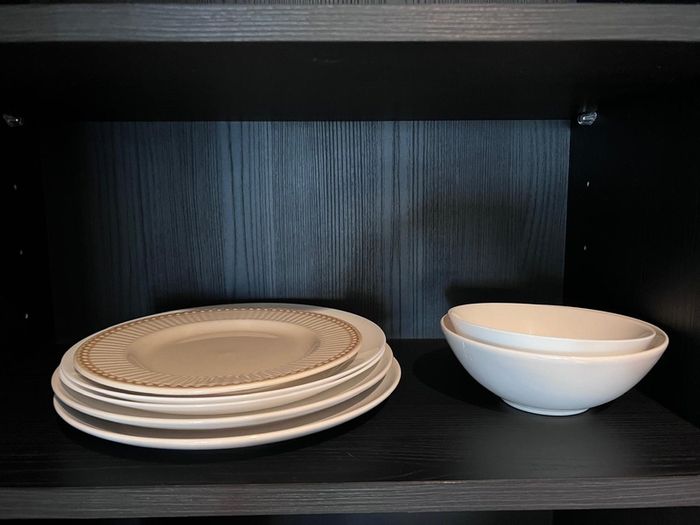 Kitchen Essentials - Pans, plates etc.