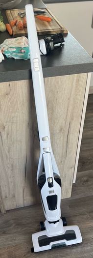 Stick Vacuum