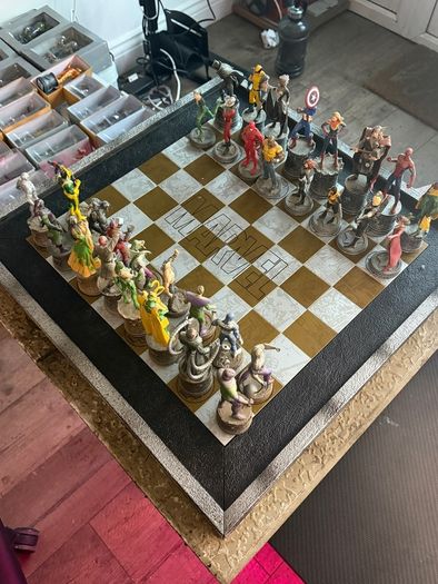 Eaglemoss Marvel Chess Collection