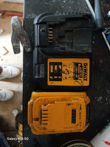 dewalt battery and charger