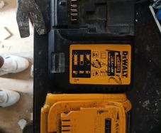 dewalt battery and charger