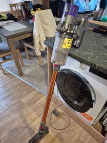 Dyson Cordless V8 Parts Only