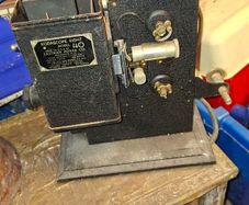 Rare 1930s Antique Eastman Kodak Kodascope Eight Model 40 8mm Movie Projector from the 1930s, Manufacturer: Eastman Kodak Co. (Rochester, New York, USA)
