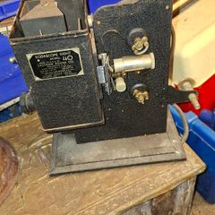 Rare 1930s Antique Eastman Kodak Kodascope Eight Model 40 8mm Movie Projector from the 1930s, Manufacturer: Eastman Kodak Co. (Rochester, New York, USA)