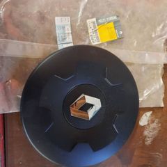 Renault wheel trim