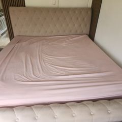 King size bed and respa mattress