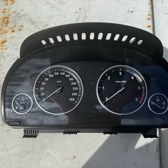 BMW F15 X5 Instrument Cluster Genuine OEM Diesel Speedometer Clocks