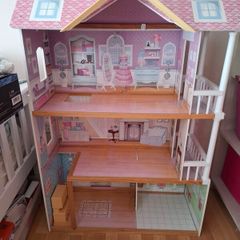 Dolls house
