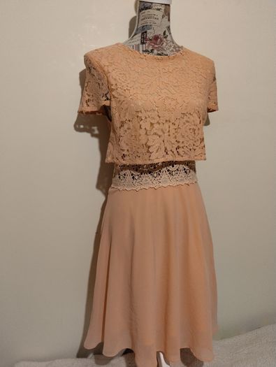 BOOHOO  lace top chiffon skater dress NEW WITH TAGS