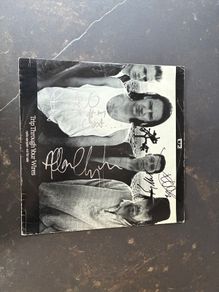 U2 - trip through your wires - signed