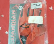 Hurling/Camogie left Hand protection glove
