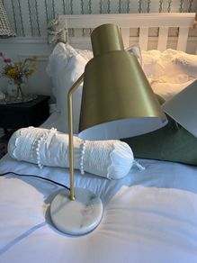 2 gold & lamps